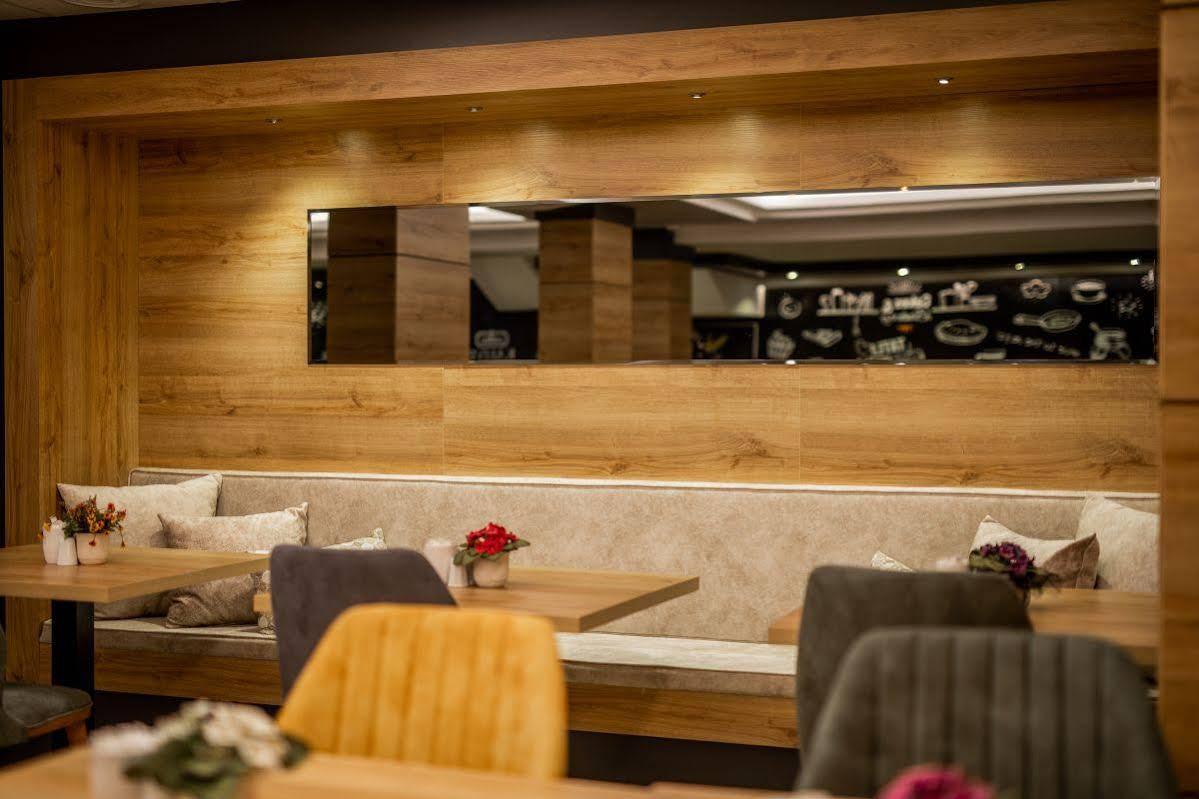 Adresin Hotel Эдирне Экстерьер фото